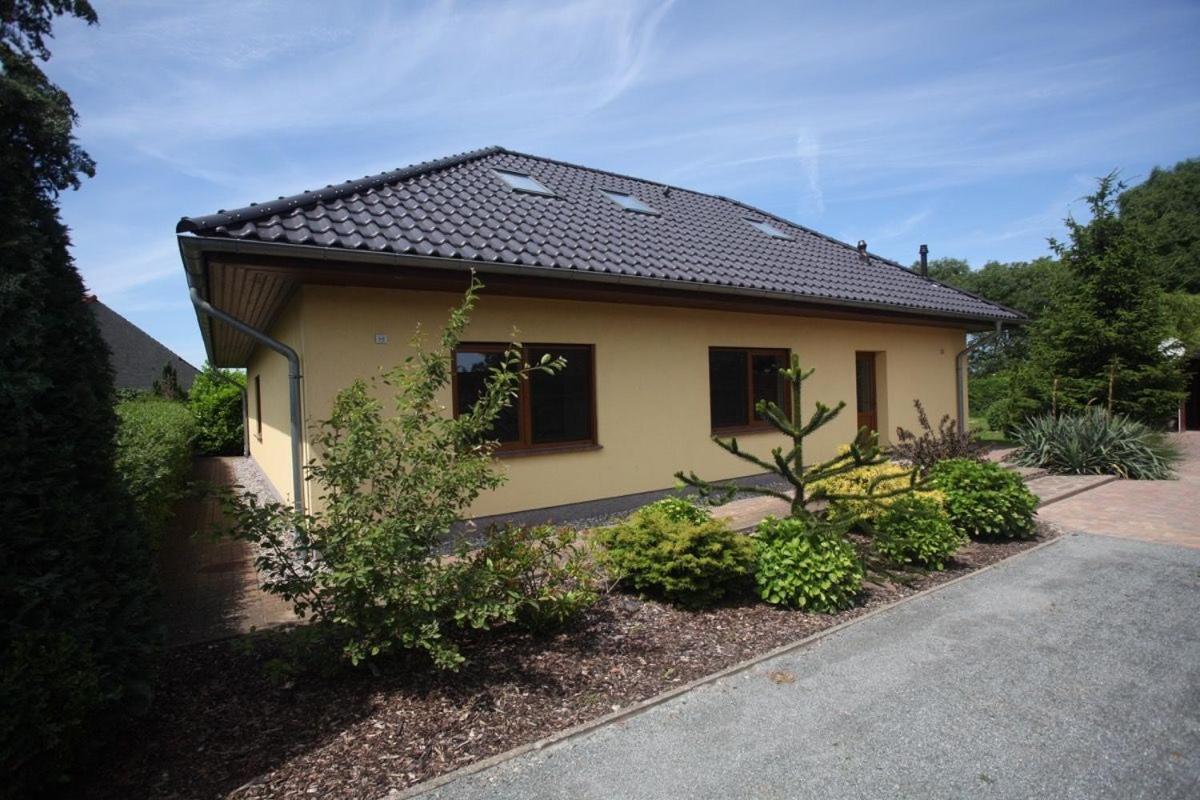 Ferienhaus Jule Pudagla Exterior photo